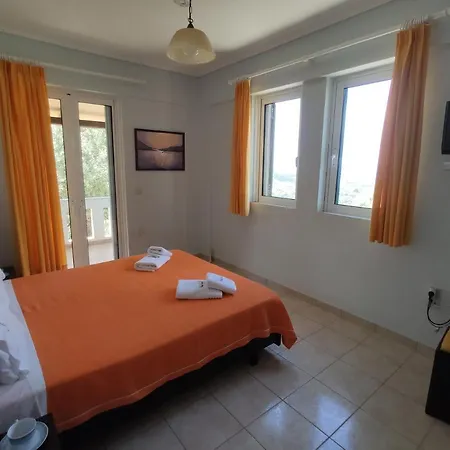 Irida Apartment Apolpaina Exterior photo