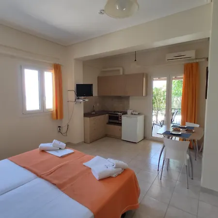 Irida Apartment Apolpaina Exterior photo